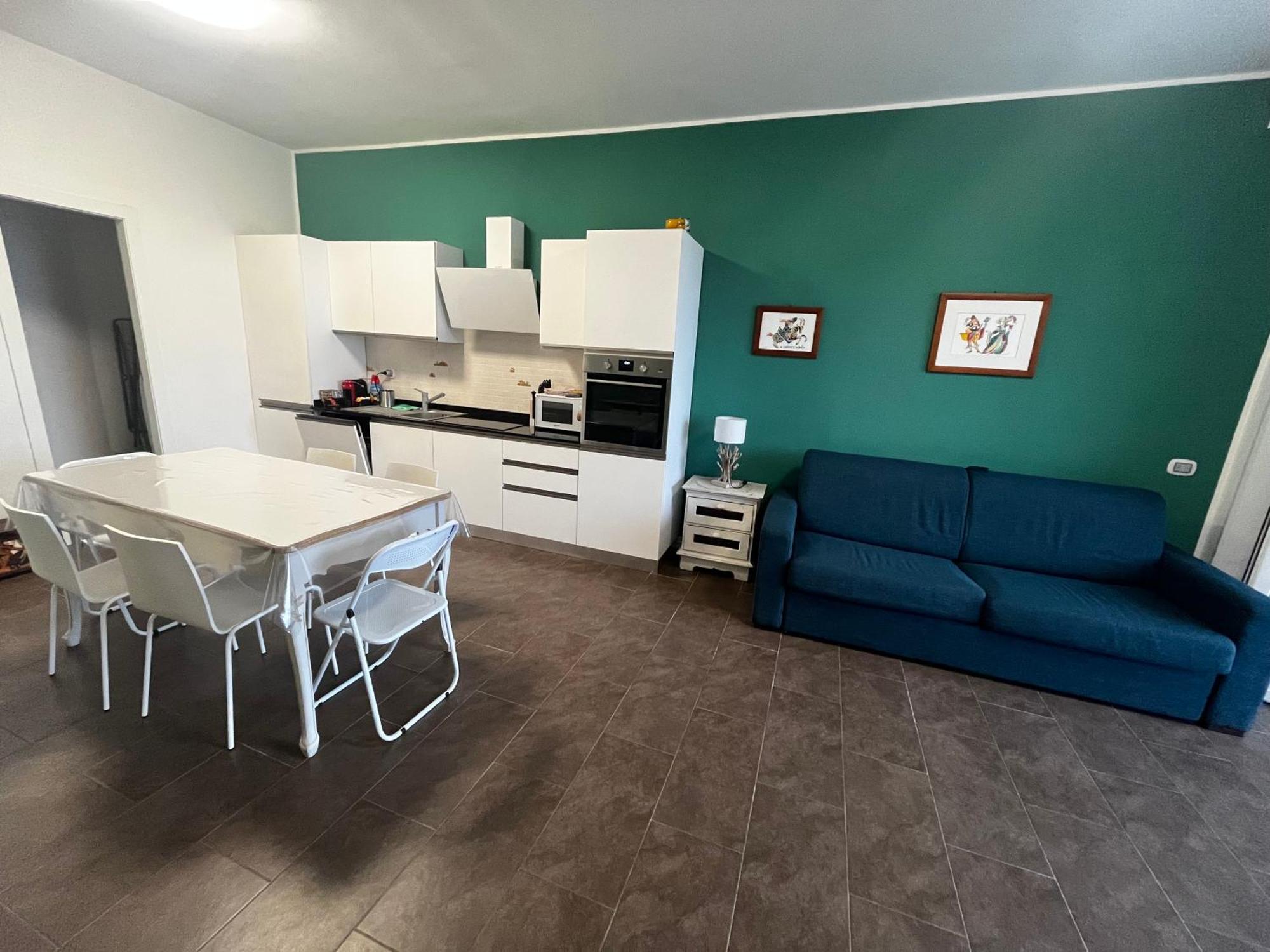 Casa Serge Vista Mare Con Ampio Terrazzo Privato Берджеджи Екстериор снимка