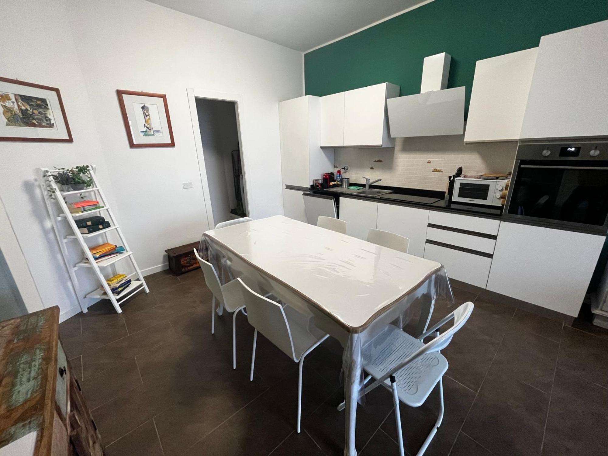 Casa Serge Vista Mare Con Ampio Terrazzo Privato Берджеджи Екстериор снимка