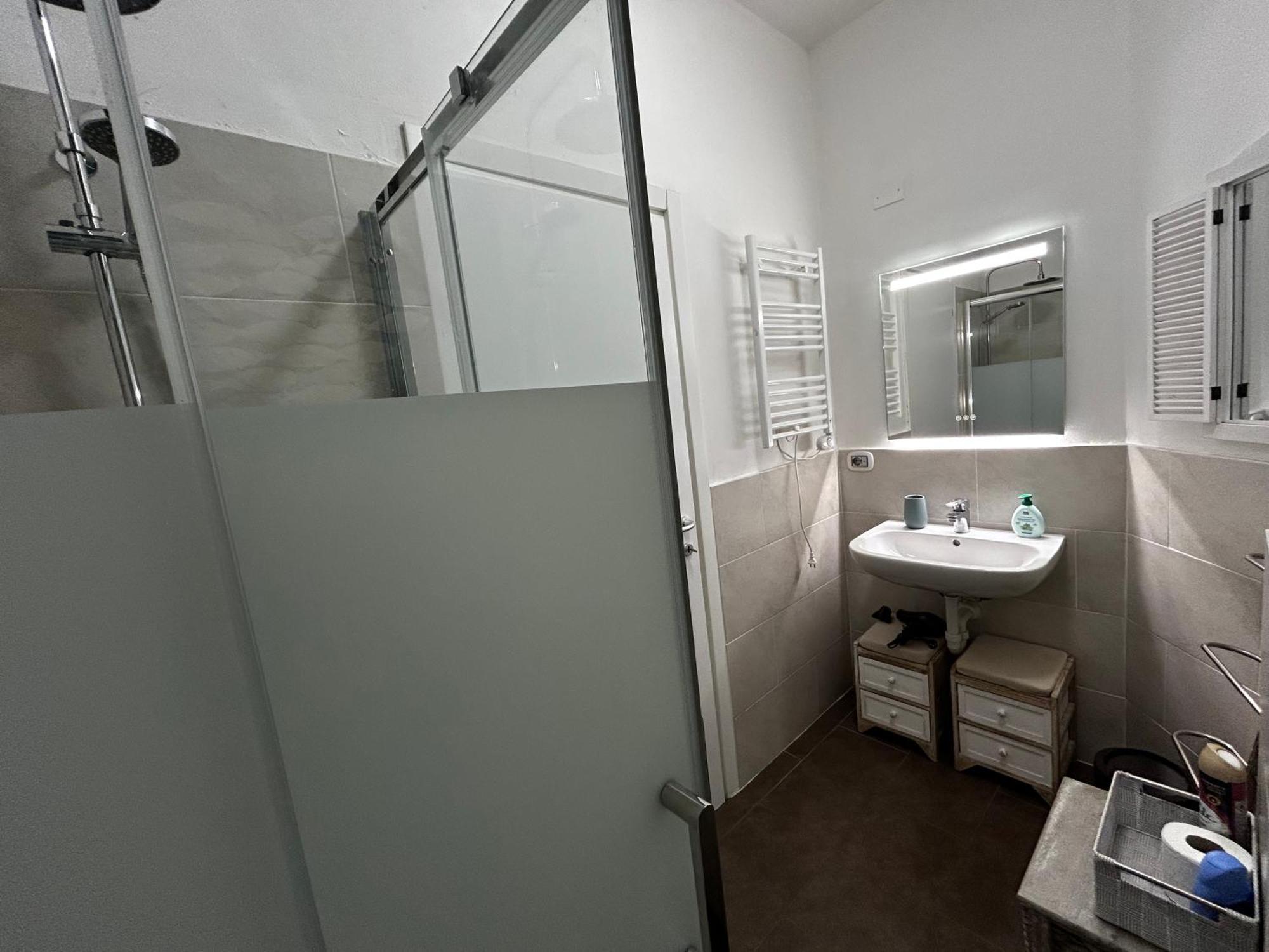 Casa Serge Vista Mare Con Ampio Terrazzo Privato Берджеджи Екстериор снимка